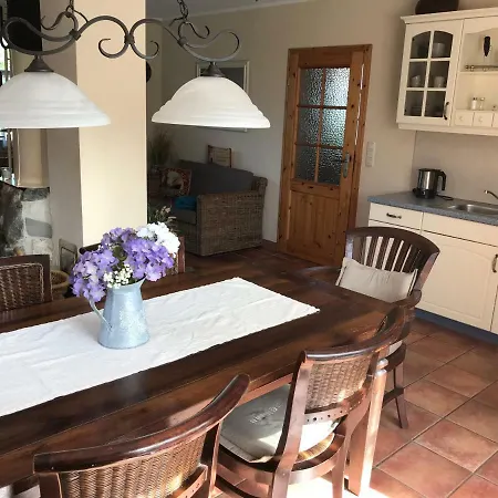 Leuchtturmhaus By Strandgut Ferienhaus *