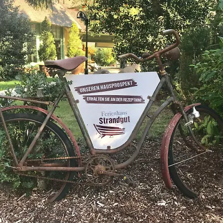 Leuchtturmhaus By Strandgut Ferienhaus